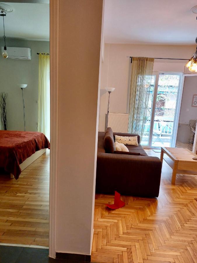 Christina-Anna Athens City Center Walking Distance To Everywhere And Acropolis, In One Of The Most Favorable Locations By National Gardens And Zoo, Hellenic Parliament In Syntagma And Stylish Exquisite Kolonaki Cozy Renovated Apartment Екстер'єр фото