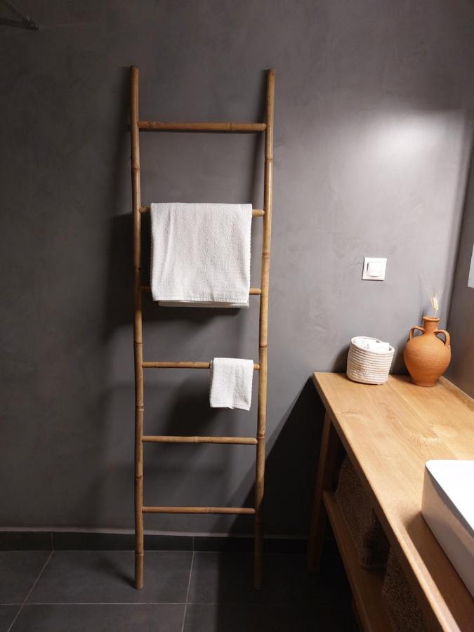 Christina-Anna Athens City Center Walking Distance To Everywhere And Acropolis, In One Of The Most Favorable Locations By National Gardens And Zoo, Hellenic Parliament In Syntagma And Stylish Exquisite Kolonaki Cozy Renovated Apartment Екстер'єр фото