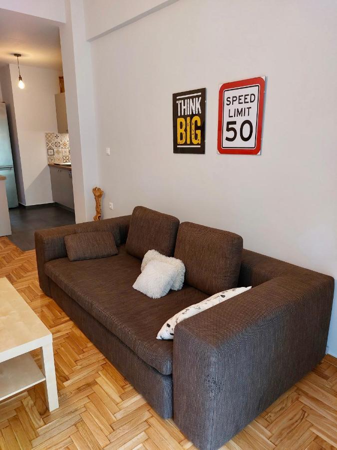 Christina-Anna Athens City Center Walking Distance To Everywhere And Acropolis, In One Of The Most Favorable Locations By National Gardens And Zoo, Hellenic Parliament In Syntagma And Stylish Exquisite Kolonaki Cozy Renovated Apartment Екстер'єр фото