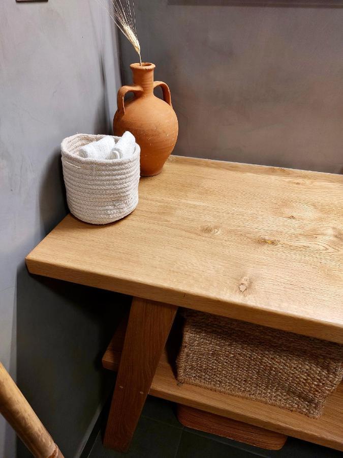 Christina-Anna Athens City Center Walking Distance To Everywhere And Acropolis, In One Of The Most Favorable Locations By National Gardens And Zoo, Hellenic Parliament In Syntagma And Stylish Exquisite Kolonaki Cozy Renovated Apartment Екстер'єр фото
